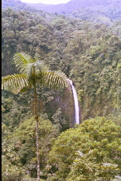 060831_La_Catarata_5_La_Fortuna